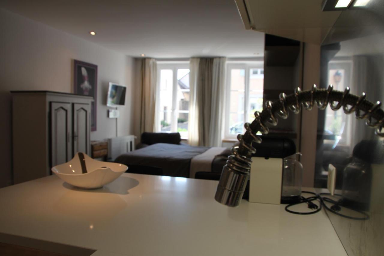 Ferienwohnung Le Cinquante Quatre Perroy Exterior foto