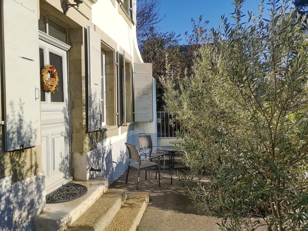 Ferienwohnung Le Cinquante Quatre Perroy Exterior foto